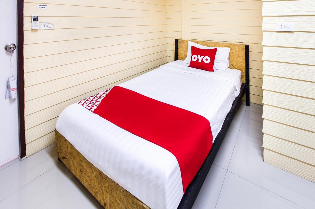 Babo House Bangkok Hotel Exterior foto